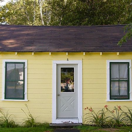 Hotel Katahdin Cabins Millinocket Exterior foto