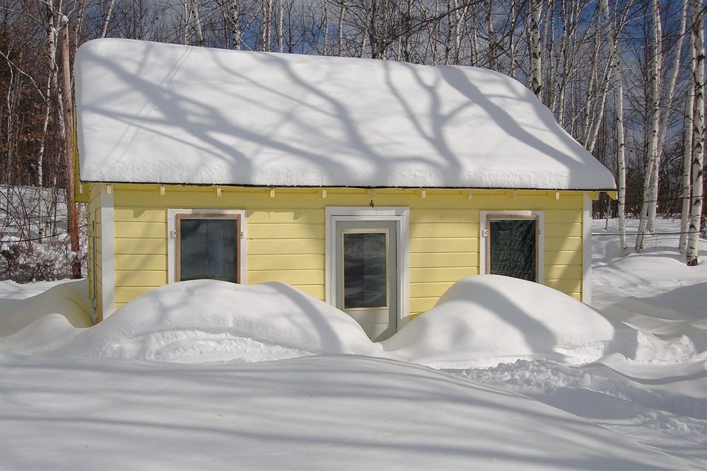 Hotel Katahdin Cabins Millinocket Exterior foto